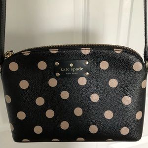Katespade shell shaped crossbody purse